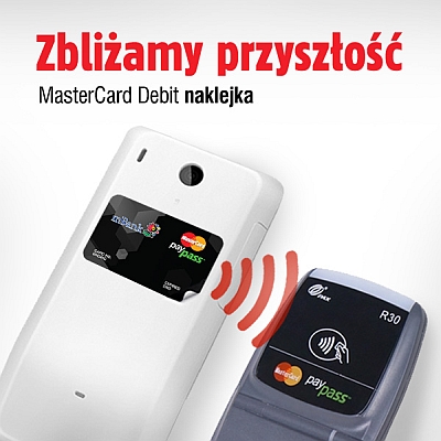 Zapłać zbliżeniowo naklejką w mBanku